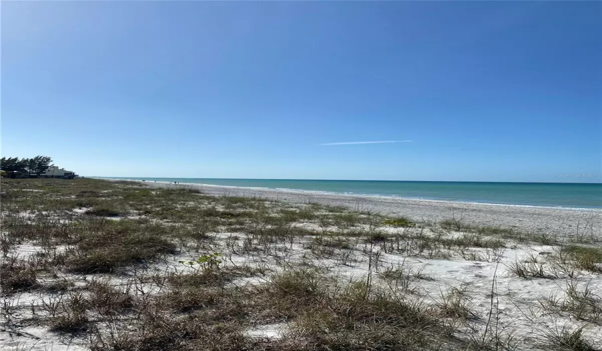 3 Bedrooms Bedrooms, 0 ,2 BathroomsBathrooms,Residential Lease,For Sale,0,A4642477