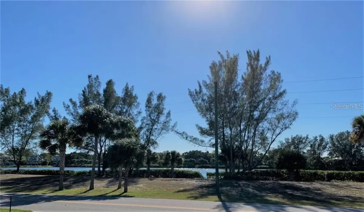0 , 0 ,0,Land,For Sale,0,D6141084