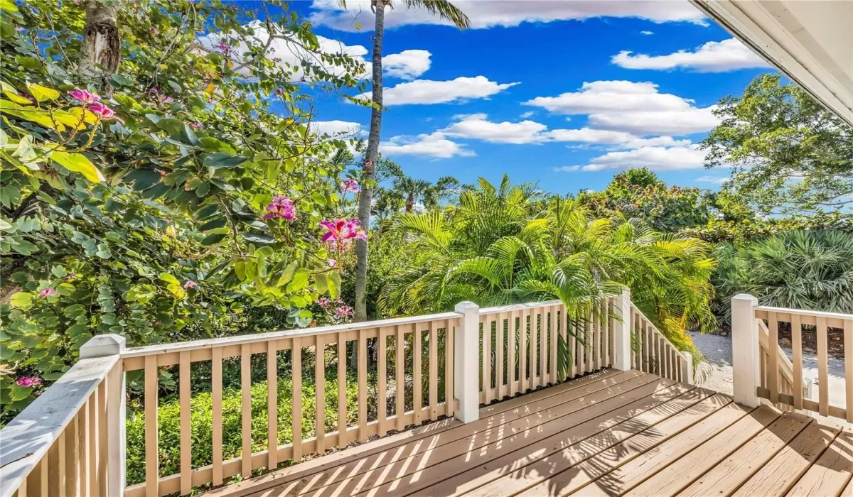 3 Bedrooms Bedrooms, 0 ,3 BathroomsBathrooms,Residential,For Sale,0,D6141118