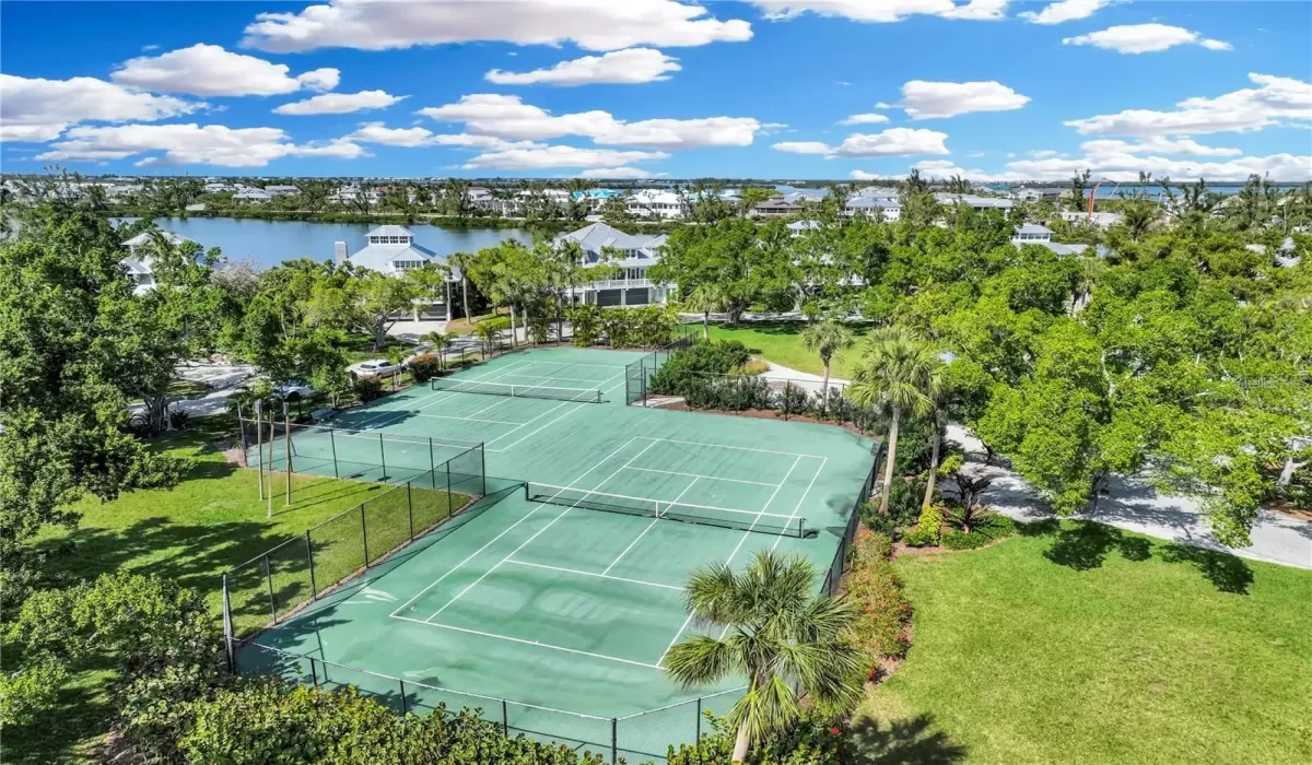 Community Tennis Courts