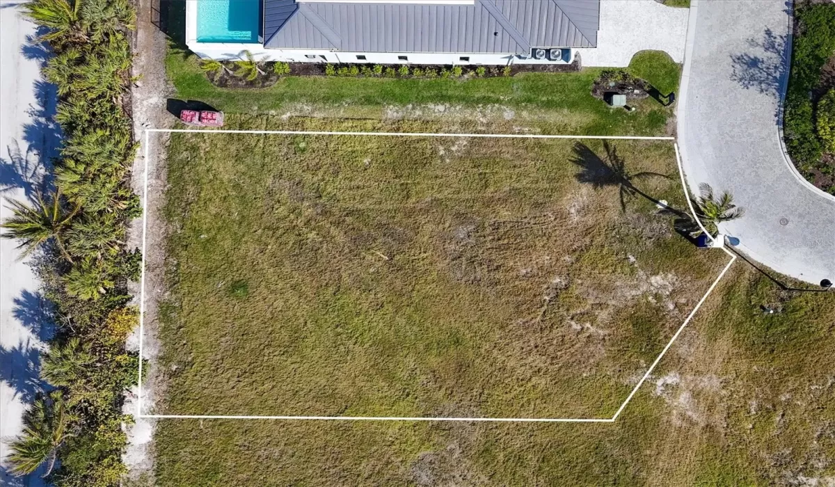 Lot 4 - Hill Tide Estates