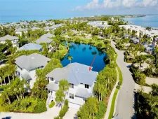 3 Bedrooms Bedrooms, 0 ,3 BathroomsBathrooms,Residential,Sold,0,D6141288
