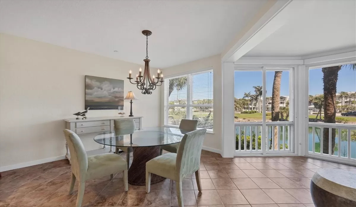 3 Bedrooms Bedrooms, 0 ,3 BathroomsBathrooms,Residential,For Sale,0,D6141496