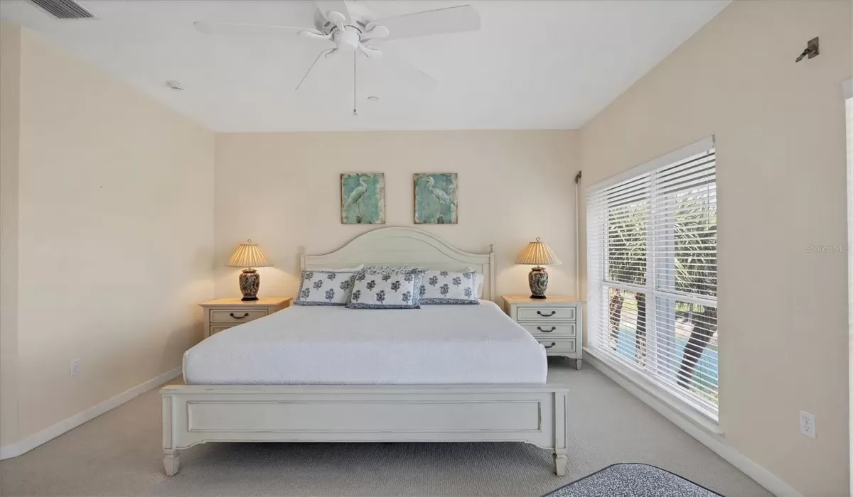 3 Bedrooms Bedrooms, 0 ,3 BathroomsBathrooms,Residential,For Sale,0,D6141496