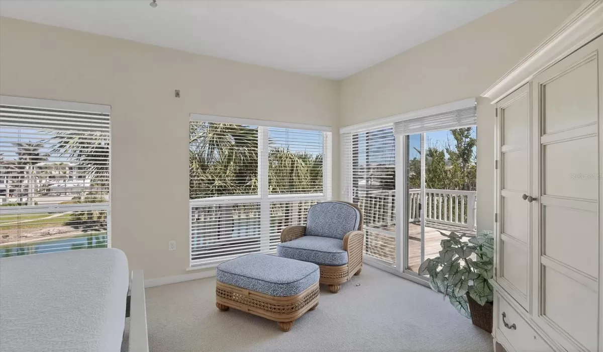 3 Bedrooms Bedrooms, 0 ,3 BathroomsBathrooms,Residential,For Sale,0,D6141496
