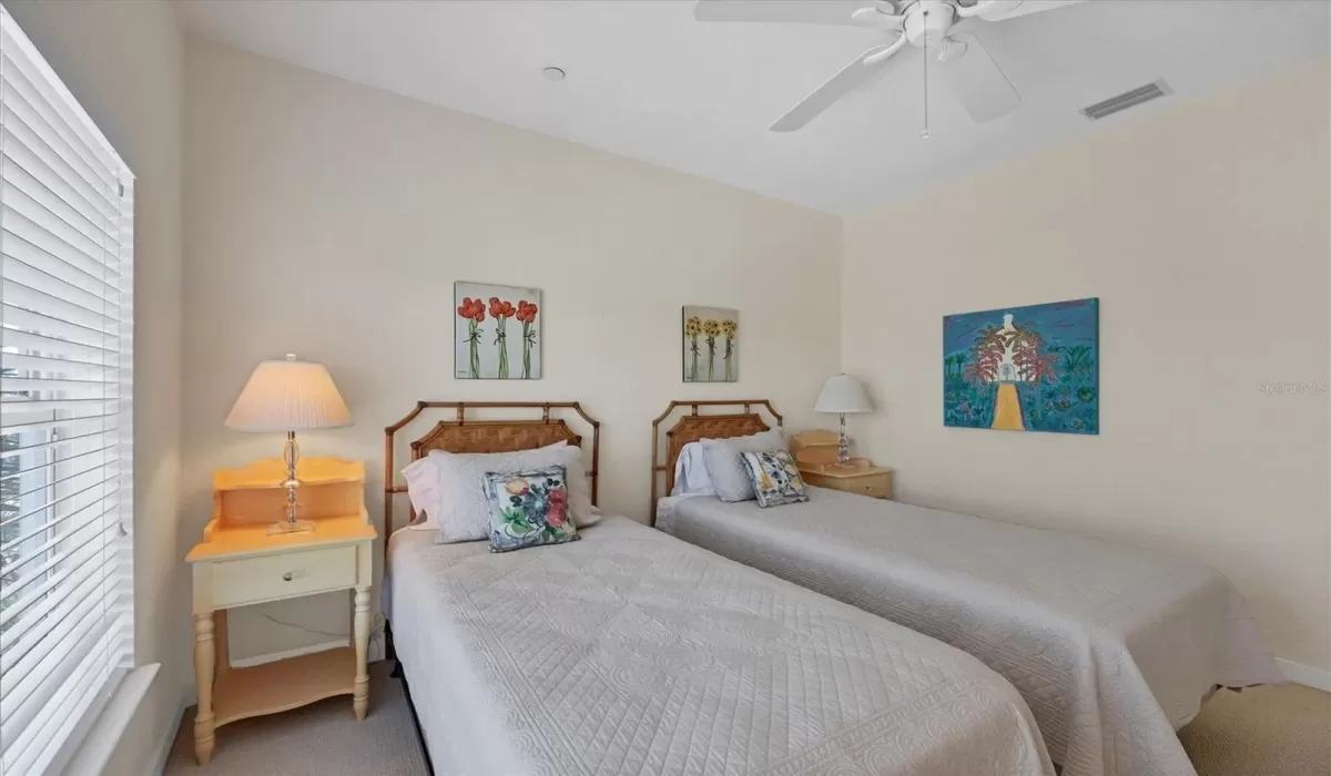 3 Bedrooms Bedrooms, 0 ,3 BathroomsBathrooms,Residential,For Sale,0,D6141496