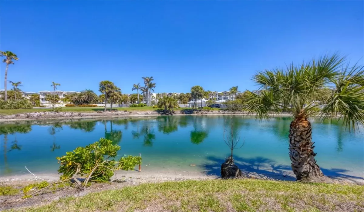 3 Bedrooms Bedrooms, 0 ,3 BathroomsBathrooms,Residential,For Sale,0,D6141496
