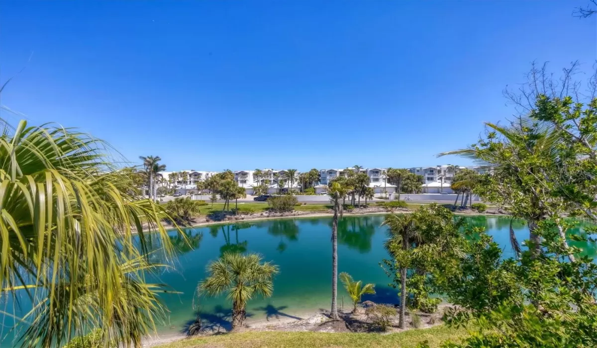 3 Bedrooms Bedrooms, 0 ,3 BathroomsBathrooms,Residential,For Sale,0,D6141496
