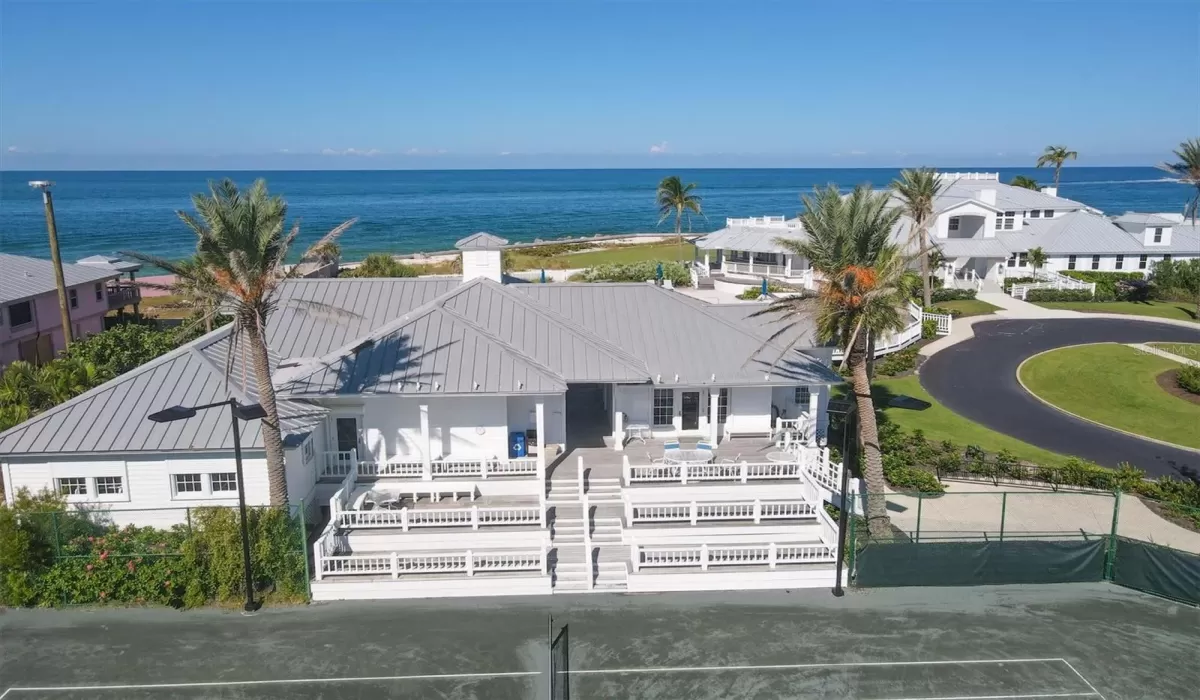 3 Bedrooms Bedrooms, 0 ,3 BathroomsBathrooms,Residential,For Sale,0,D6141496