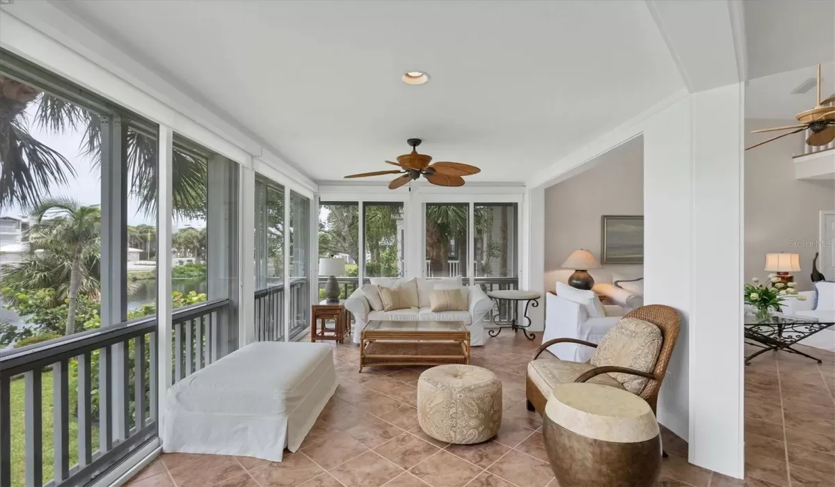 3 Bedrooms Bedrooms, 0 ,3 BathroomsBathrooms,Residential,For Sale,0,D6141496