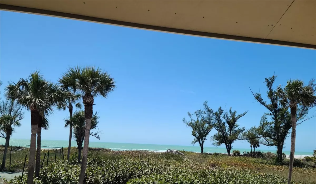 3 Bedrooms Bedrooms, 0 ,3 BathroomsBathrooms,Residential,For Sale,0,D6141620