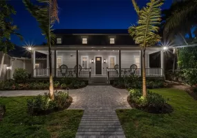 4 Bedrooms Bedrooms, 0 ,4 BathroomsBathrooms,Residential,Sold,0,D6141757