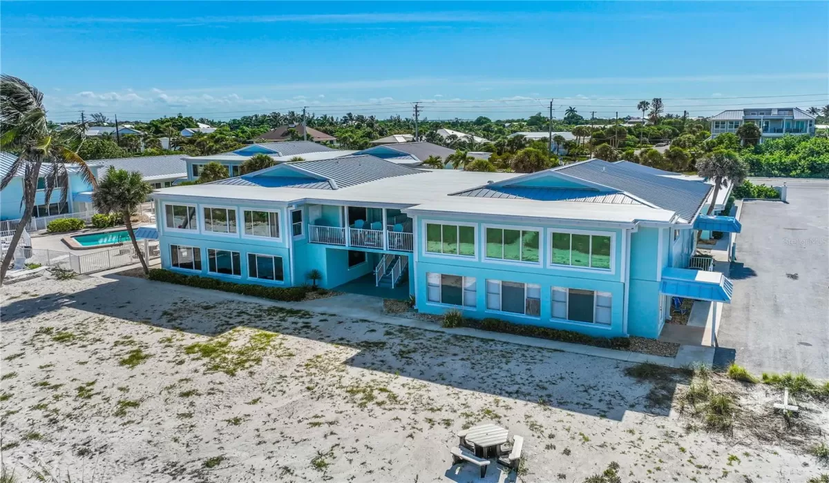 2 Bedrooms Bedrooms, 0 ,2 BathroomsBathrooms,Residential,For Sale,0,D6141764
