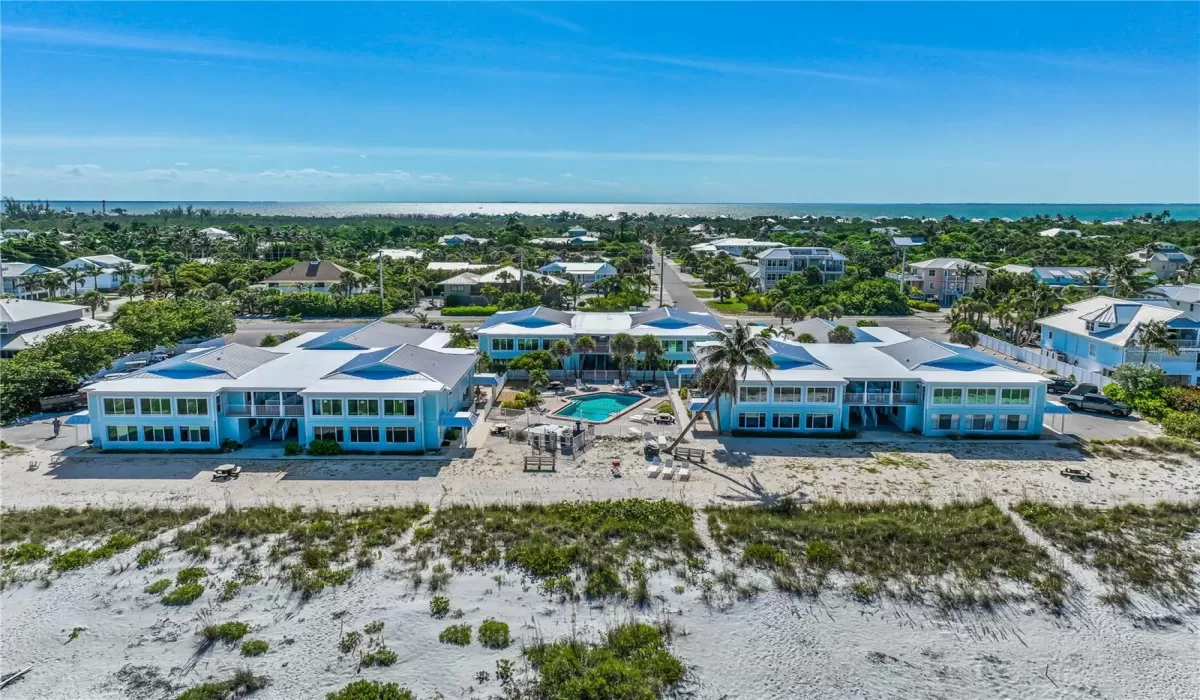 2 Bedrooms Bedrooms, 0 ,2 BathroomsBathrooms,Residential,For Sale,0,D6141764