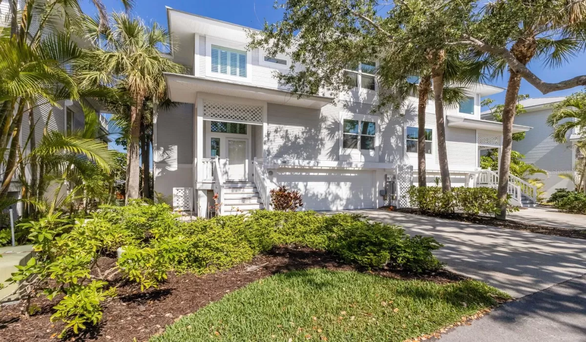 3 Bedrooms Bedrooms, 0 ,3 BathroomsBathrooms,Residential,Sold,0,D6141680