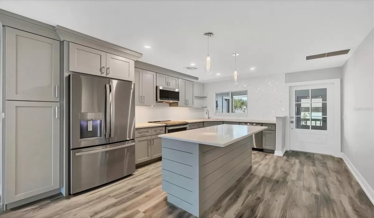 Large Kitchen!