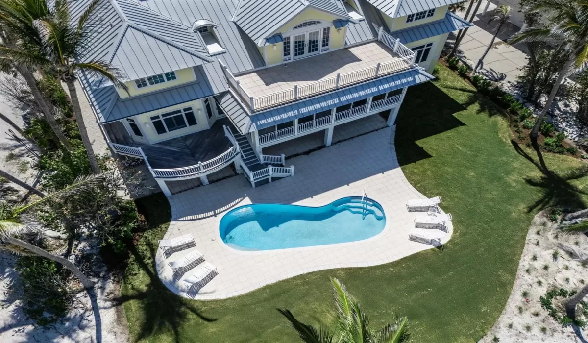 Private pool