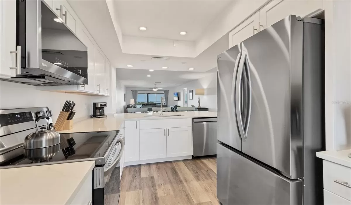2 Bedrooms Bedrooms, 0 ,2 BathroomsBathrooms,Residential,For Sale,0,D6143411