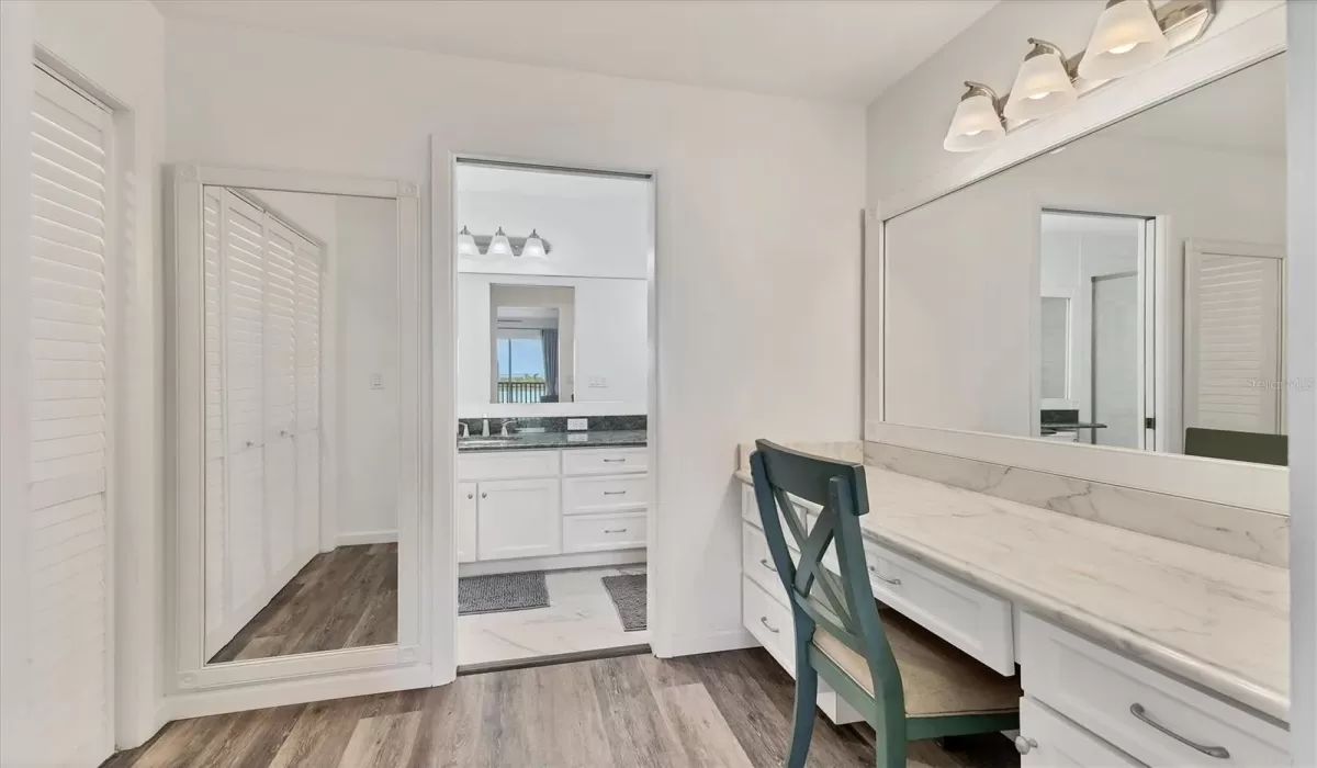 2 Bedrooms Bedrooms, 0 ,2 BathroomsBathrooms,Residential,For Sale,0,D6143411
