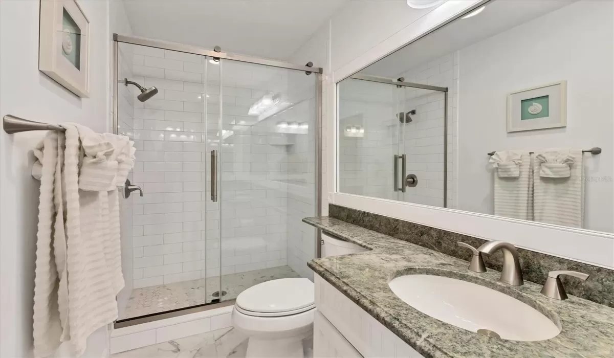 2 Bedrooms Bedrooms, 0 ,2 BathroomsBathrooms,Residential,For Sale,0,D6143411