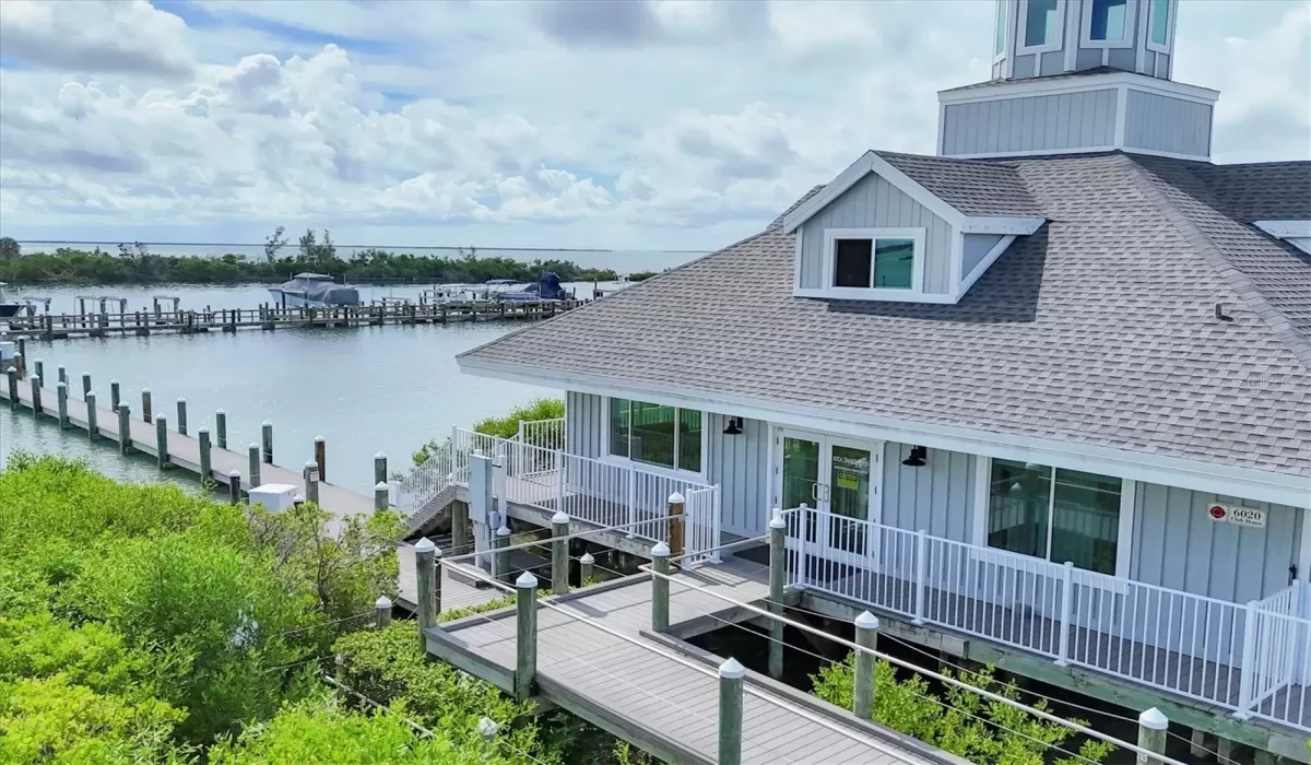 2 Bedrooms Bedrooms, 0 ,2 BathroomsBathrooms,Residential,For Sale,0,D6143411