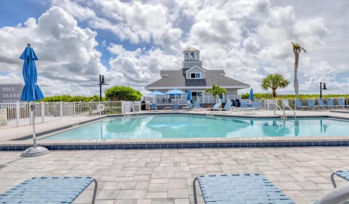 2 Bedrooms Bedrooms, 0 ,2 BathroomsBathrooms,Residential,For Sale,0,D6143411