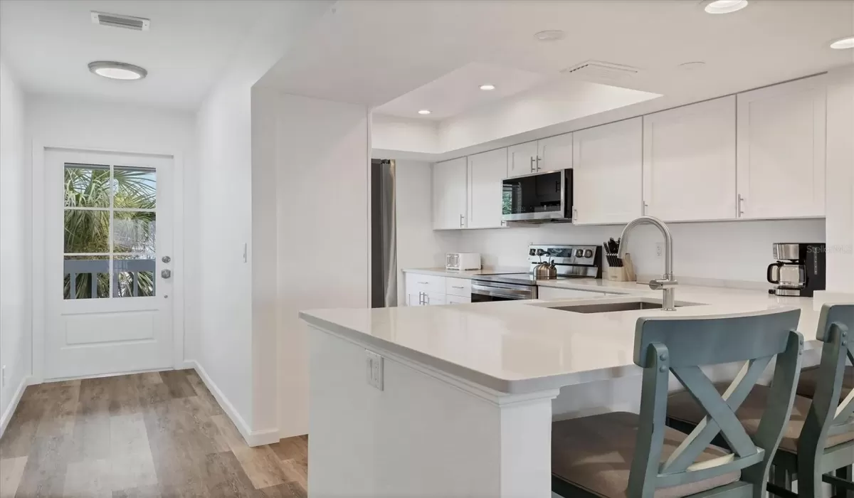 2 Bedrooms Bedrooms, 0 ,2 BathroomsBathrooms,Residential,For Sale,0,D6143411