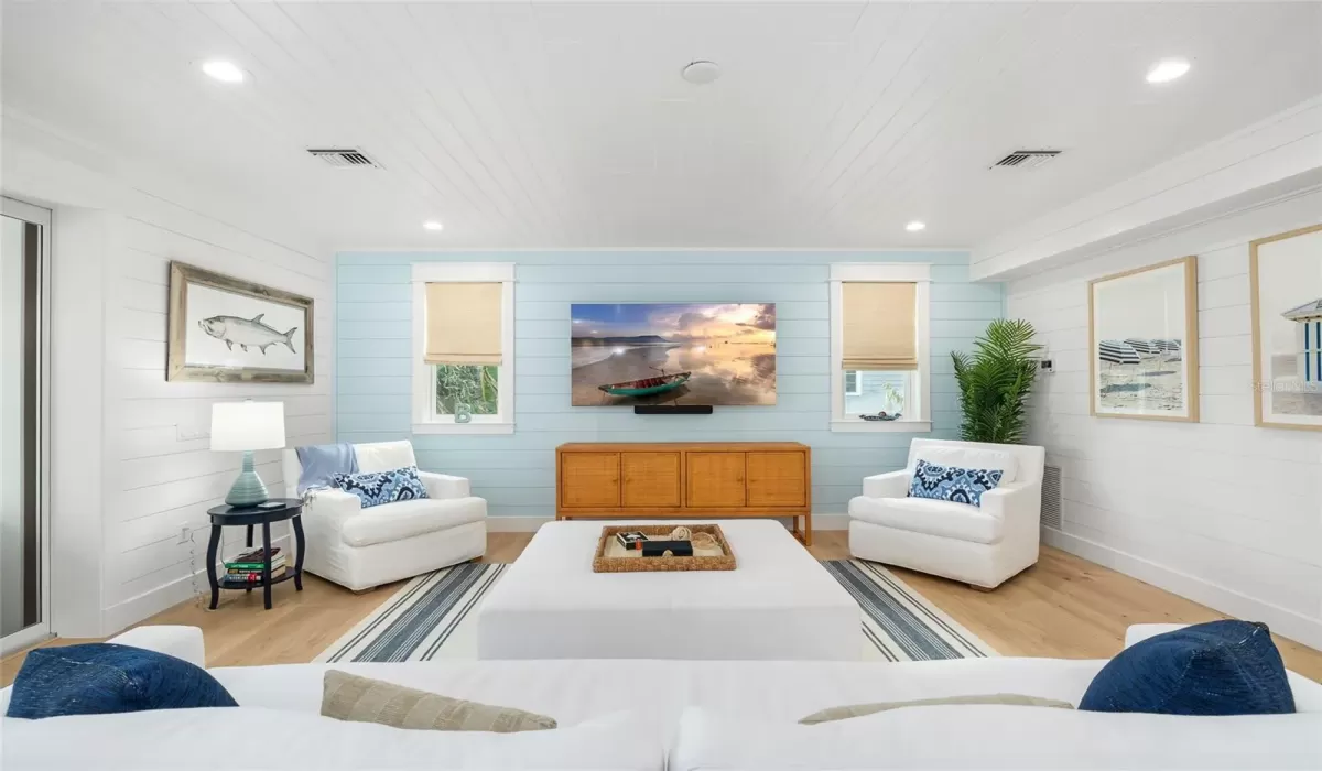 4 Bedrooms Bedrooms, 0 ,3 BathroomsBathrooms,Residential,For Sale,0,TB8414309