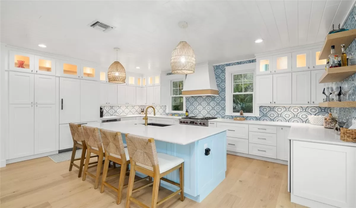 4 Bedrooms Bedrooms, 0 ,3 BathroomsBathrooms,Residential,For Sale,0,TB8414309