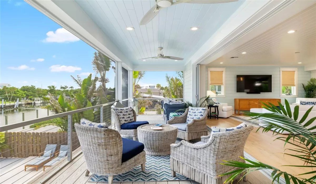 4 Bedrooms Bedrooms, 0 ,3 BathroomsBathrooms,Residential,For Sale,0,TB8414309