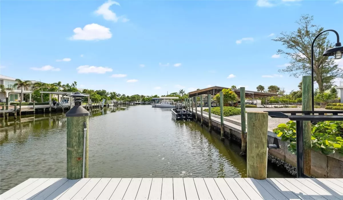 4 Bedrooms Bedrooms, 0 ,3 BathroomsBathrooms,Residential,For Sale,0,TB8414309