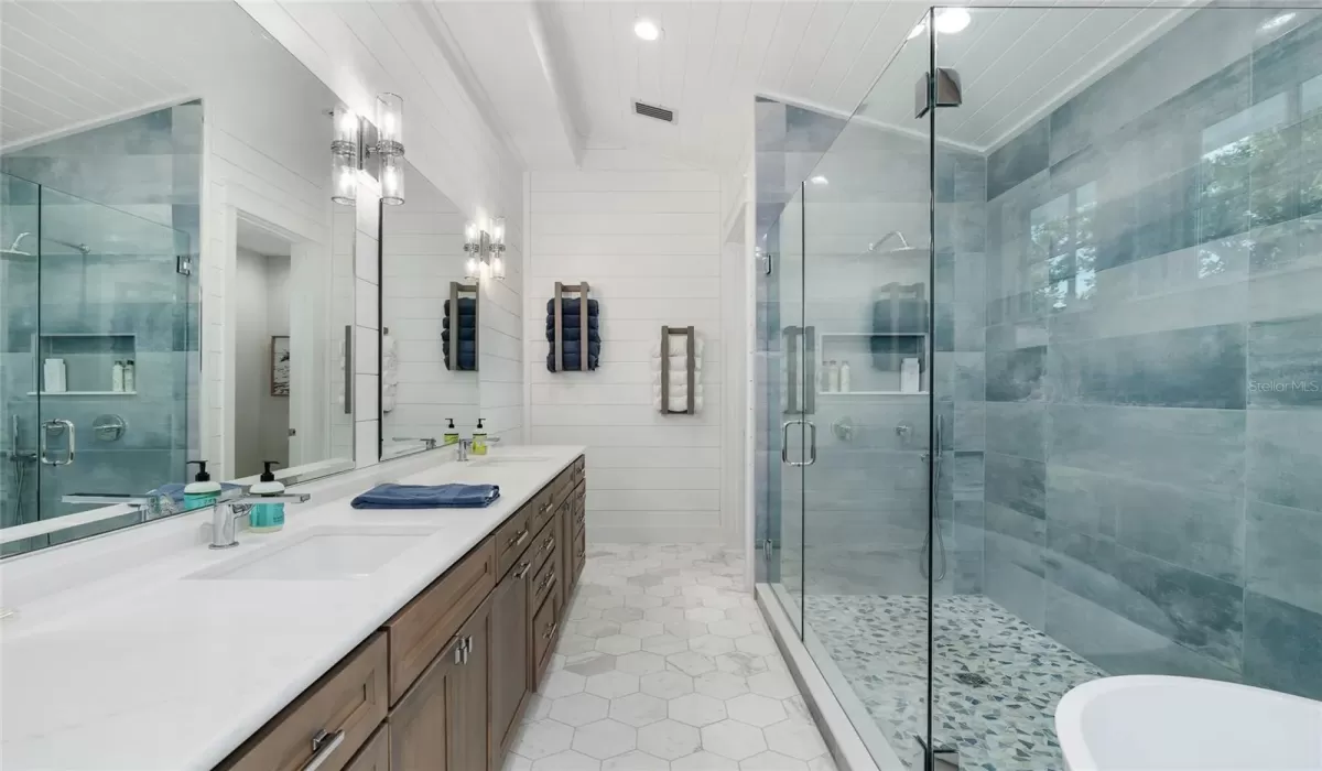 4 Bedrooms Bedrooms, 0 ,3 BathroomsBathrooms,Residential,For Sale,0,TB8414309
