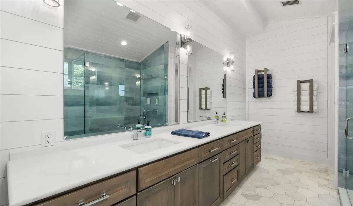 4 Bedrooms Bedrooms, 0 ,3 BathroomsBathrooms,Residential,For Sale,0,TB8414309