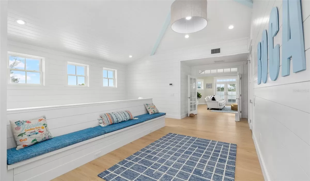 4 Bedrooms Bedrooms, 0 ,3 BathroomsBathrooms,Residential,For Sale,0,TB8414309