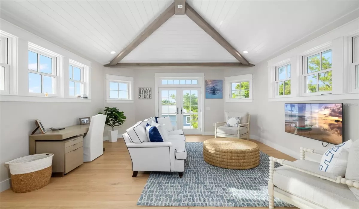 4 Bedrooms Bedrooms, 0 ,3 BathroomsBathrooms,Residential,For Sale,0,TB8414309