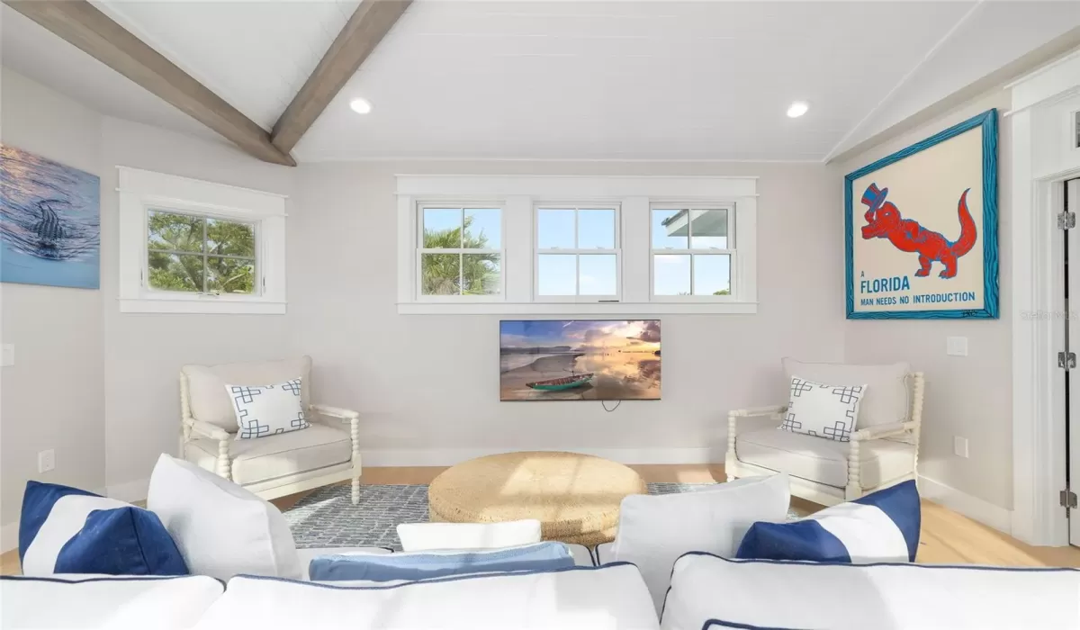4 Bedrooms Bedrooms, 0 ,3 BathroomsBathrooms,Residential,For Sale,0,TB8414309