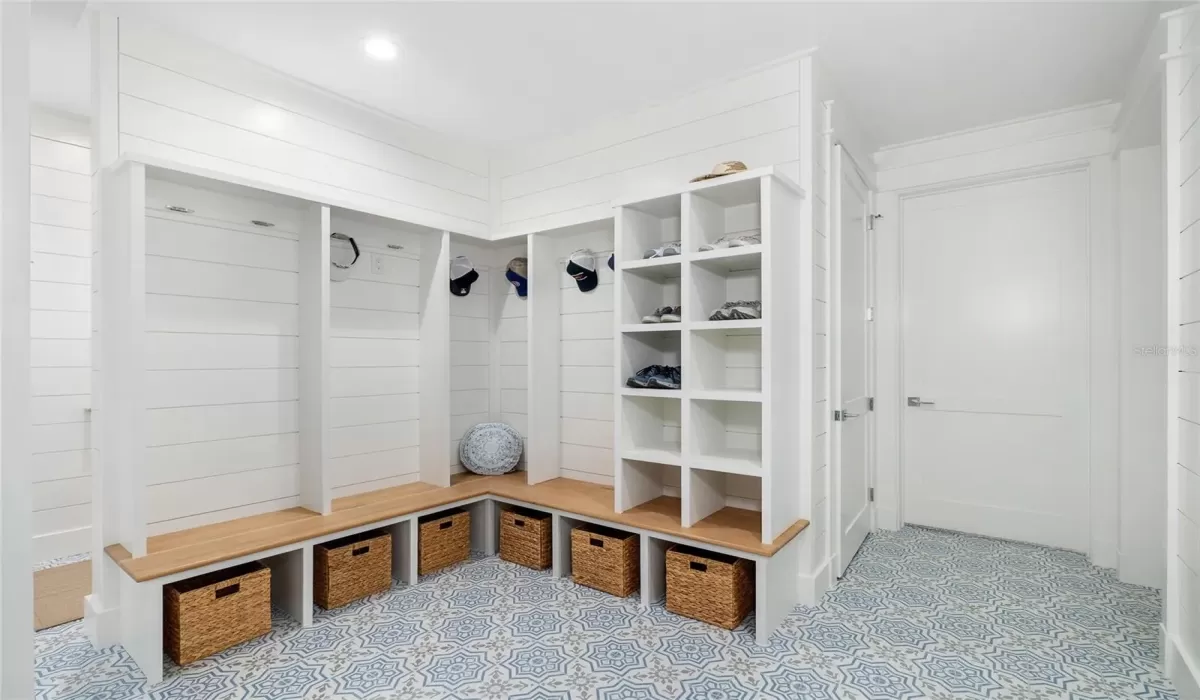 4 Bedrooms Bedrooms, 0 ,3 BathroomsBathrooms,Residential,For Sale,0,TB8414309