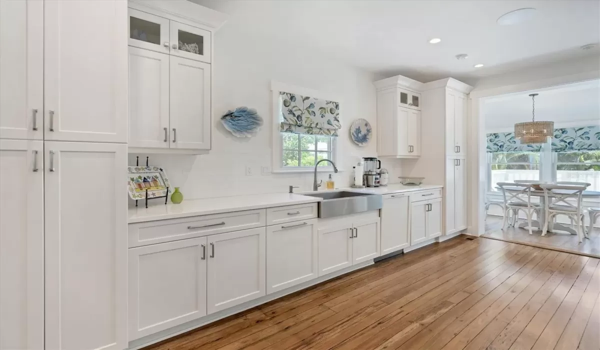 4 Bedrooms Bedrooms, 0 ,3 BathroomsBathrooms,Residential Lease,For Sale,0,D6143432