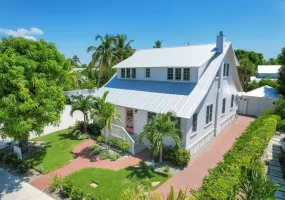4 Bedrooms Bedrooms, 0 ,3 BathroomsBathrooms,Residential Lease,For Sale,0,D6143432