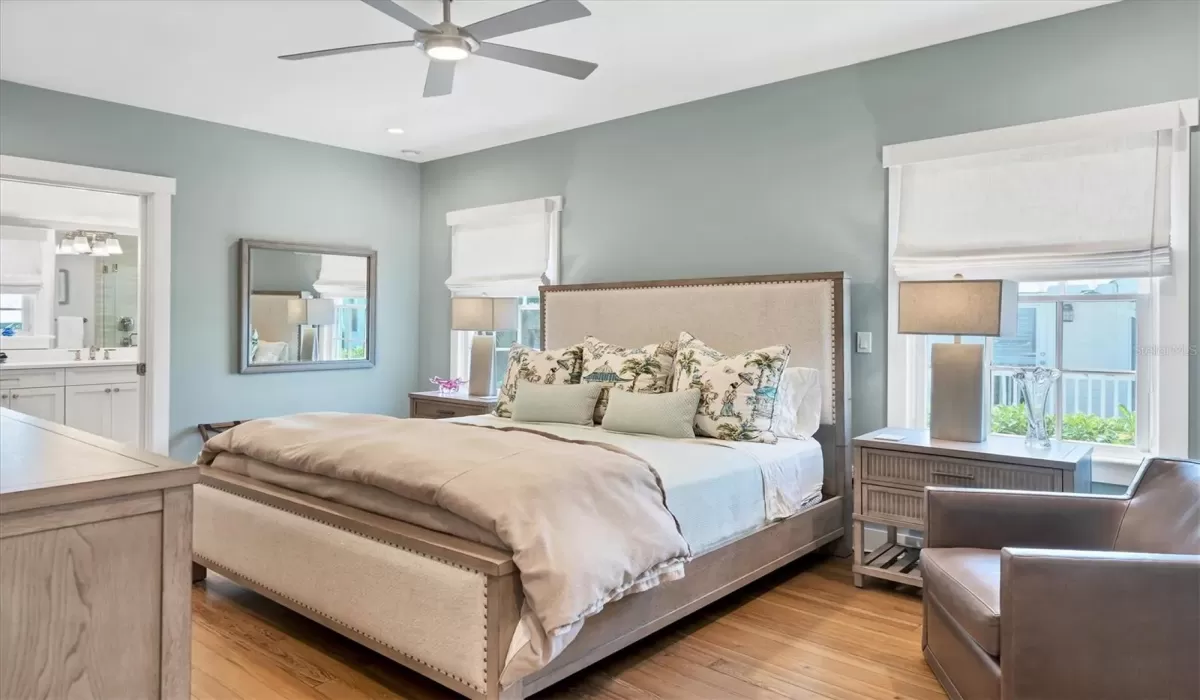 4 Bedrooms Bedrooms, 0 ,3 BathroomsBathrooms,Residential Lease,For Sale,0,D6143432