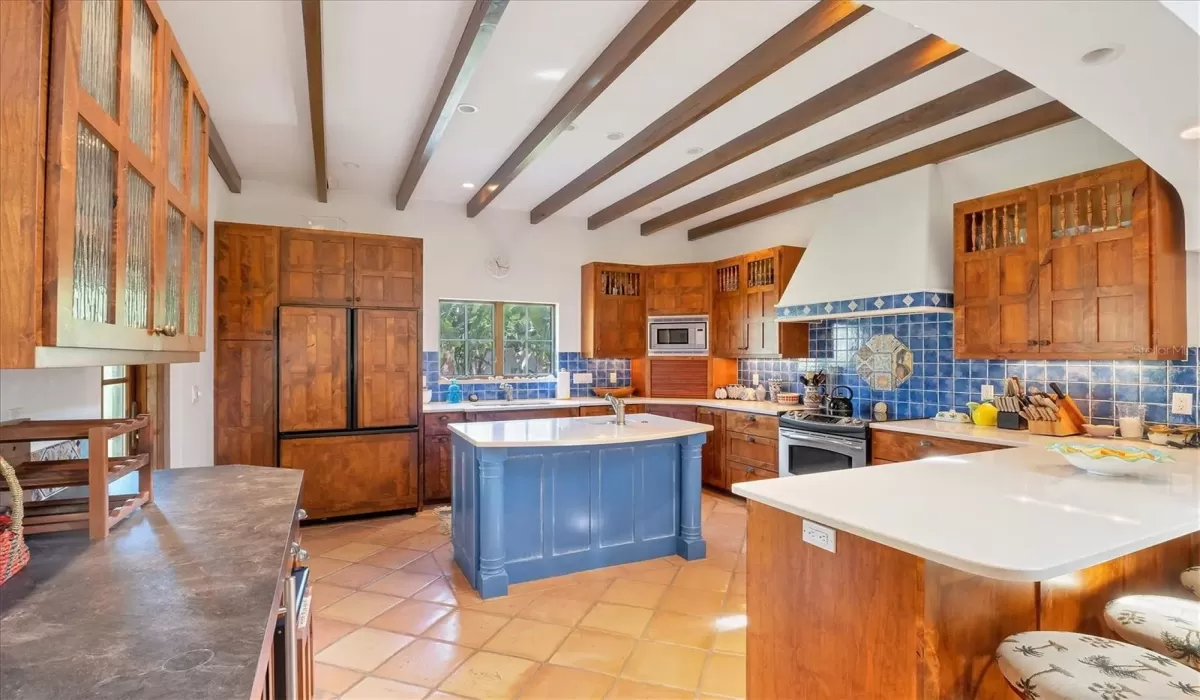 3 Bedrooms Bedrooms, 0 ,2 BathroomsBathrooms,Residential Lease,For Sale,0,D6143532