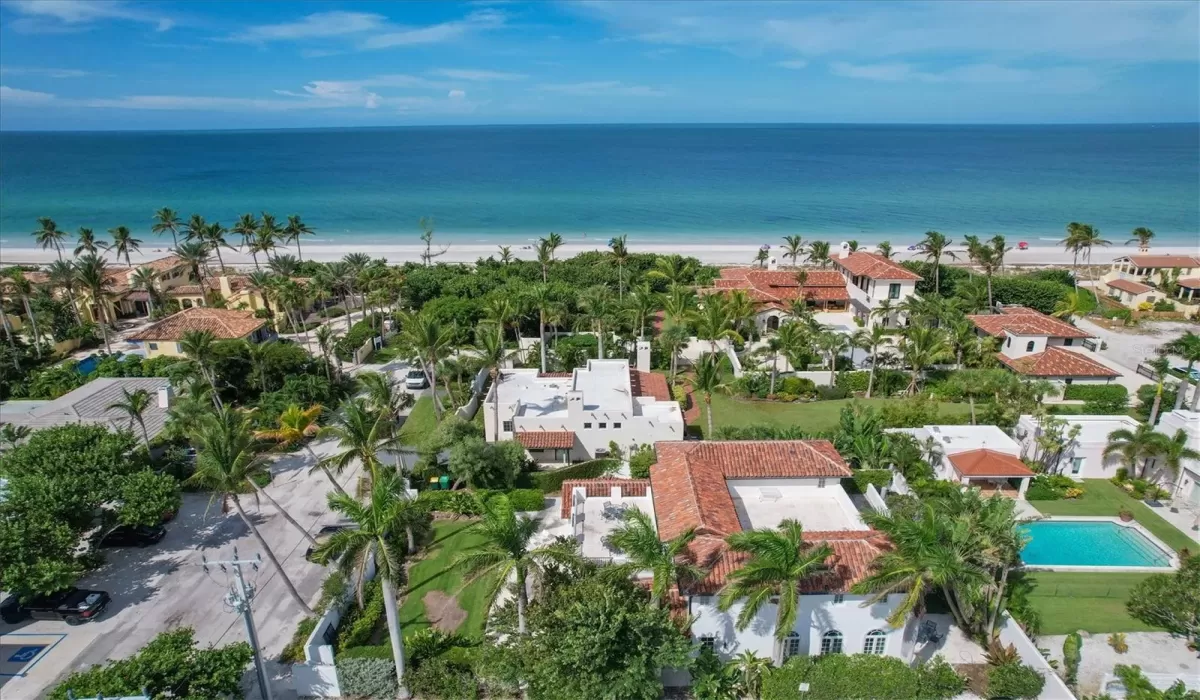 5 Bedrooms Bedrooms, 0 ,5 BathroomsBathrooms,Residential Lease,For Sale,0,D6143540