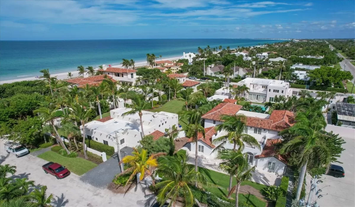 5 Bedrooms Bedrooms, 0 ,5 BathroomsBathrooms,Residential Lease,For Sale,0,D6143540