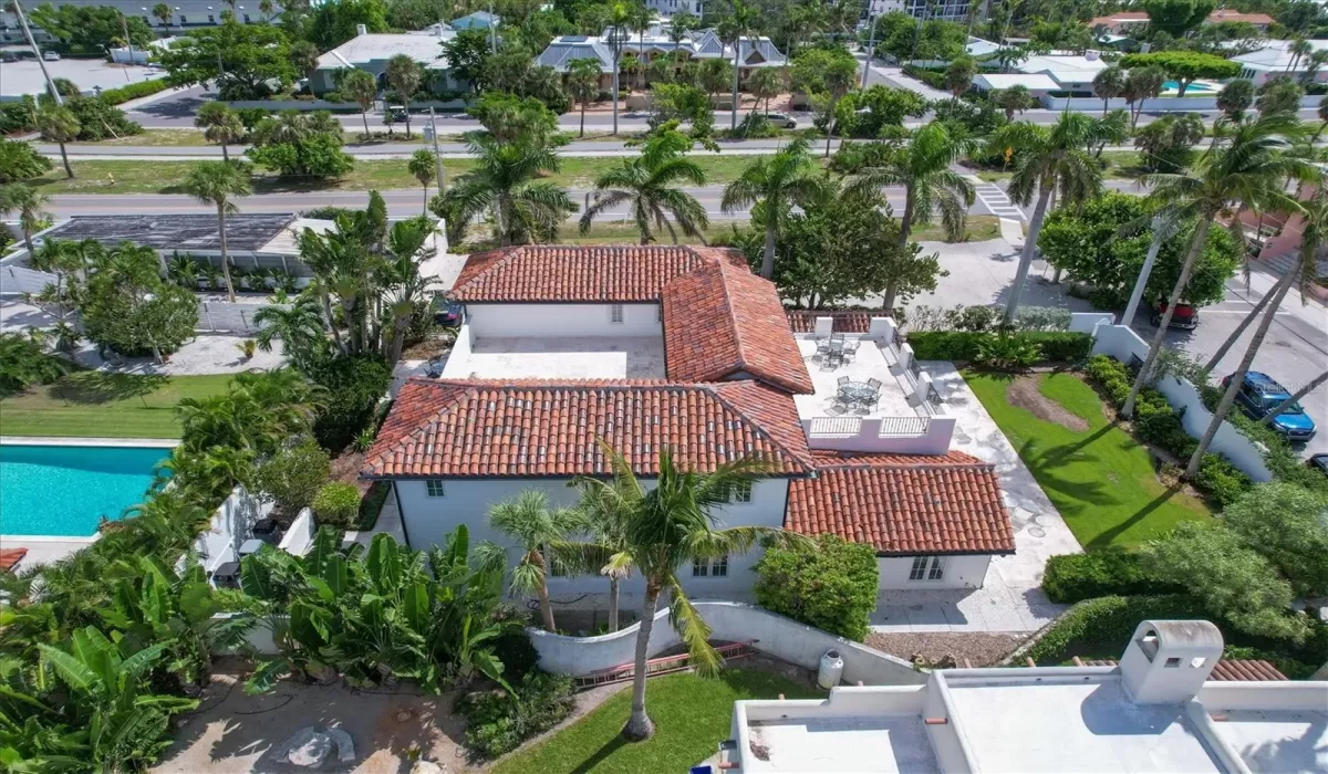 5 Bedrooms Bedrooms, 0 ,5 BathroomsBathrooms,Residential Lease,For Sale,0,D6143540