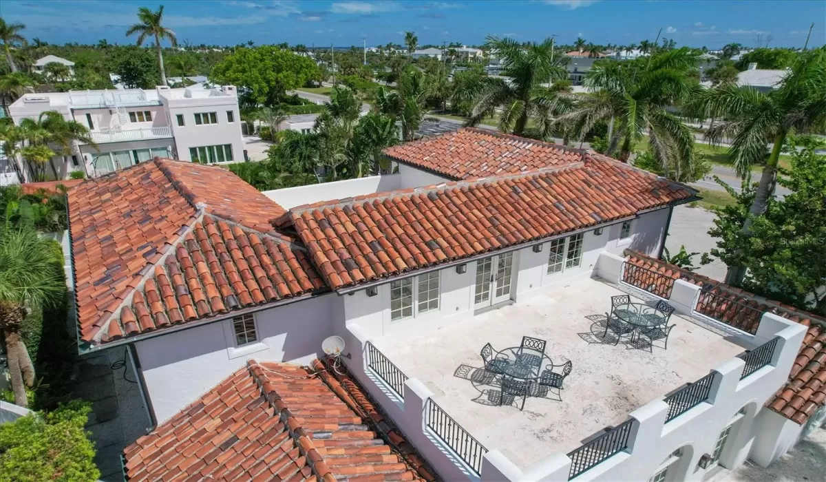 5 Bedrooms Bedrooms, 0 ,5 BathroomsBathrooms,Residential Lease,For Sale,0,D6143540