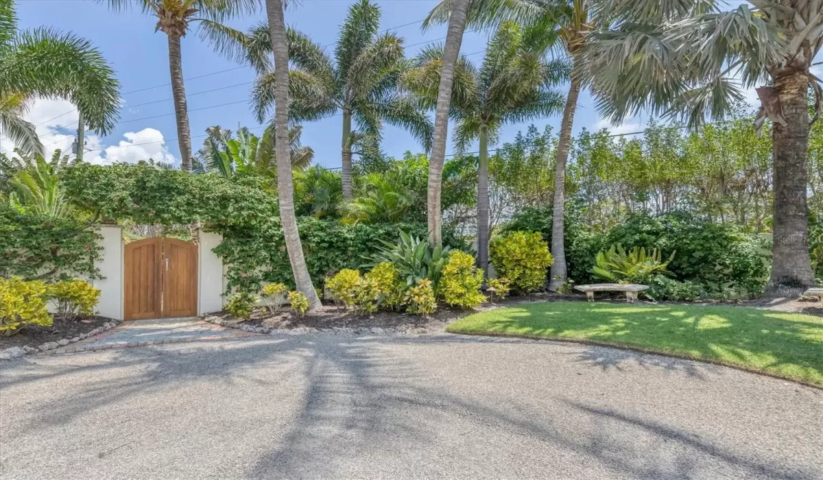 3 Bedrooms Bedrooms, 0 ,3 BathroomsBathrooms,Residential Lease,For Sale,0,D6143545