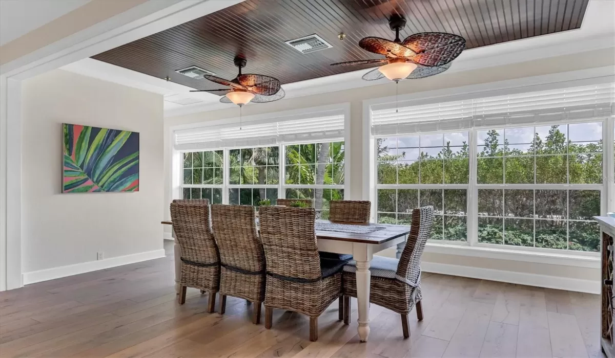 3 Bedrooms Bedrooms, 0 ,3 BathroomsBathrooms,Residential Lease,For Sale,0,D6143545