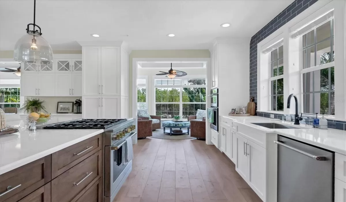 3 Bedrooms Bedrooms, 0 ,3 BathroomsBathrooms,Residential Lease,For Sale,0,D6143545