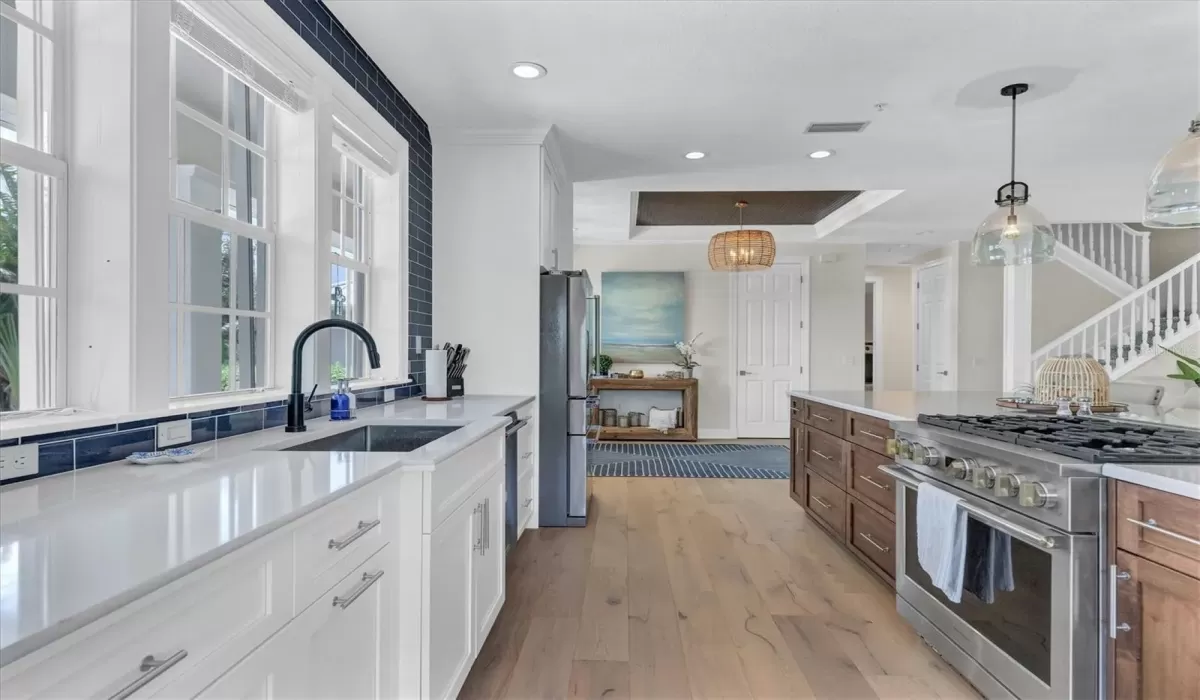 3 Bedrooms Bedrooms, 0 ,3 BathroomsBathrooms,Residential Lease,For Sale,0,D6143545