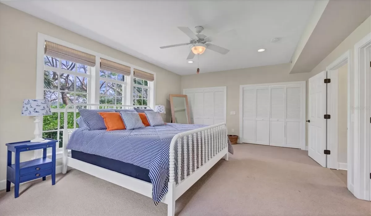 3 Bedrooms Bedrooms, 0 ,3 BathroomsBathrooms,Residential Lease,For Sale,0,D6143545